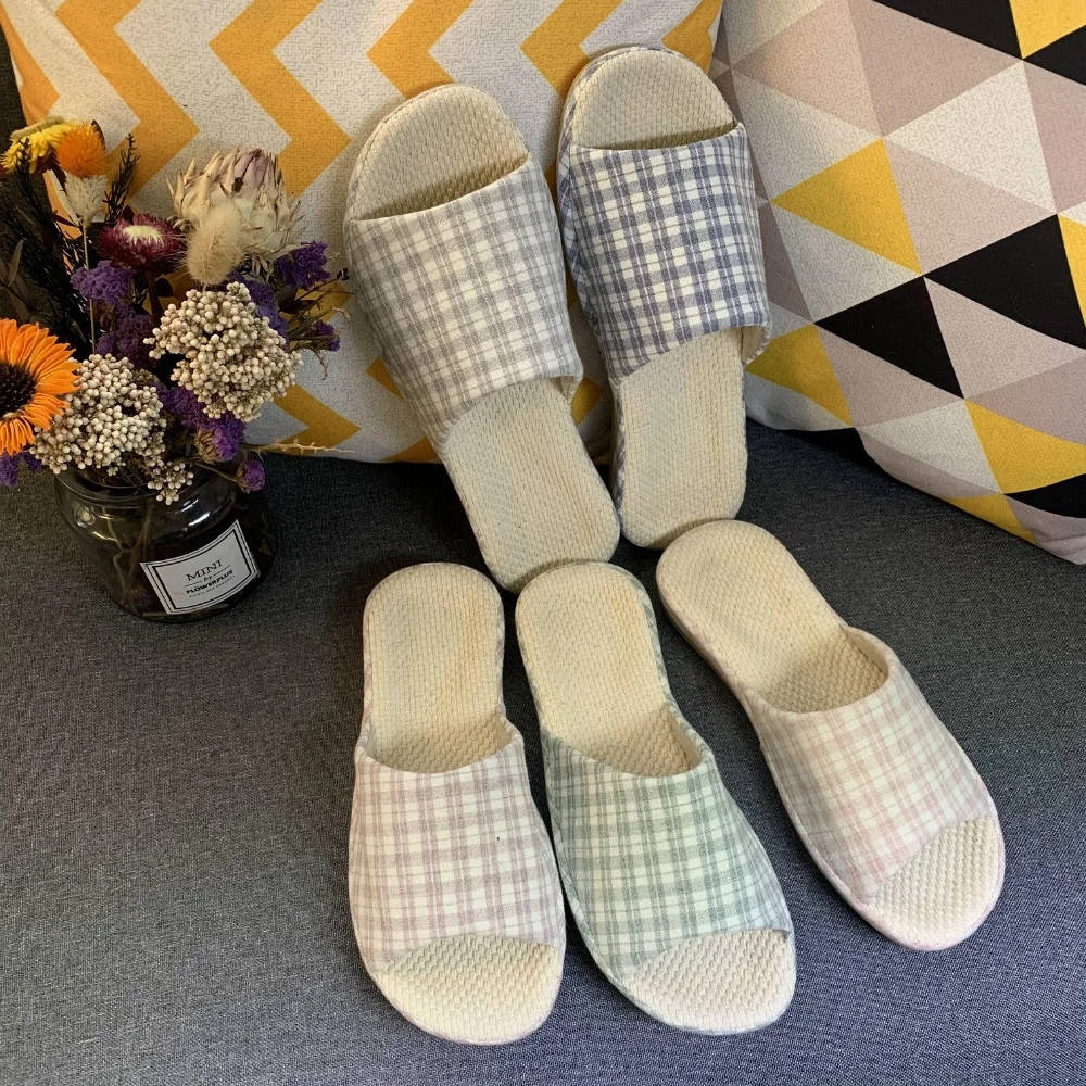 
Cheap Wholesale women Slides soft Sandals Faux Fur Flip Flops winter open toe beach indoor house slippers 