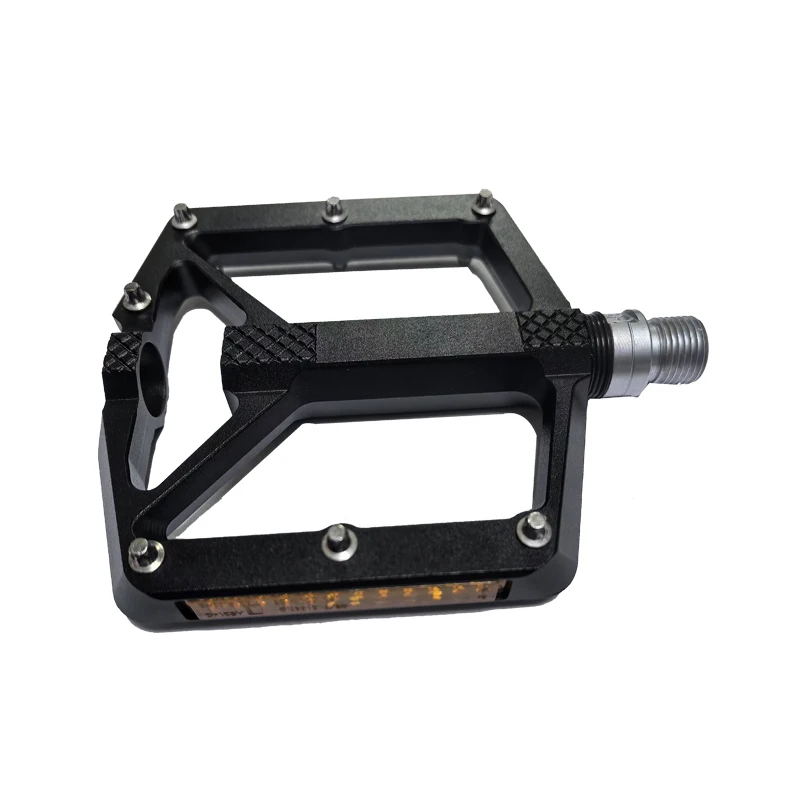 KEREACHY factory customized 3 bearings with reflector bicycle pedal mountain bike pedal high strength non-slip bicycle pedal