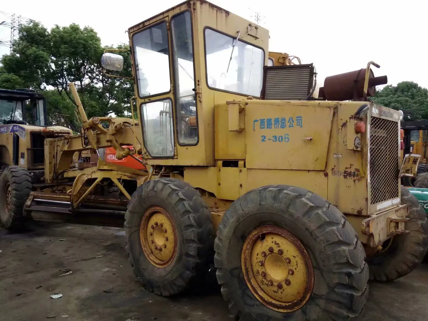 Original Japan Used Komatsu GD511A-1 Motor Grader in good condition and cheap price