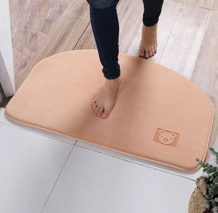 Absorbent and soft anti slip mat bathroom With Best Quality Low Price