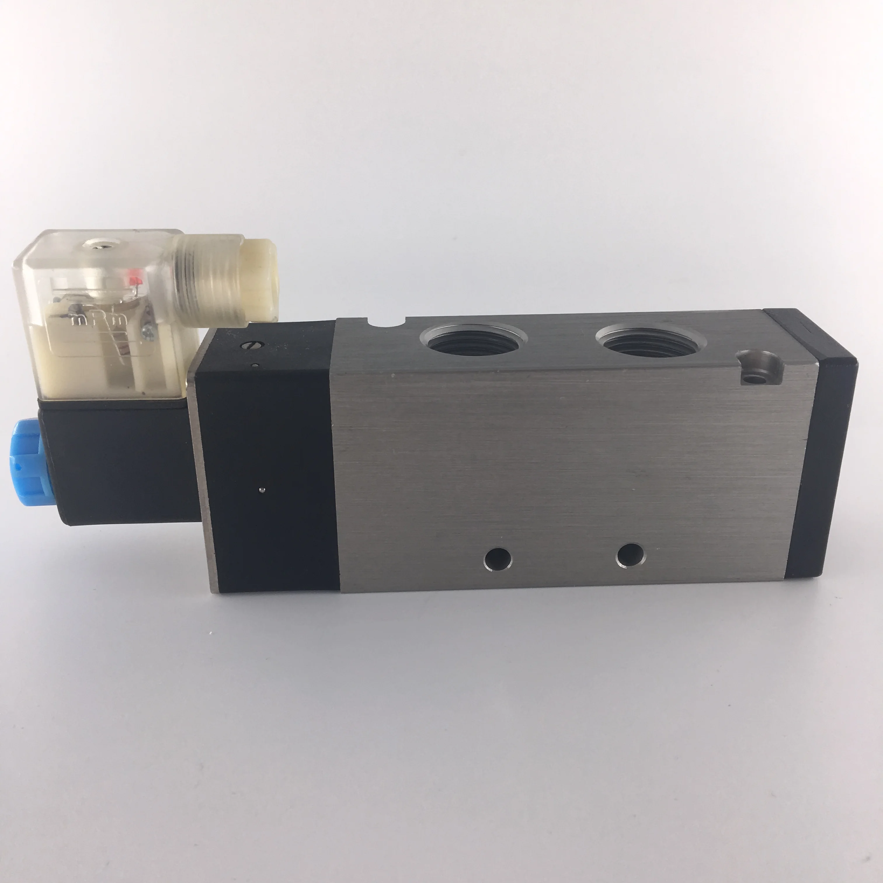 Airtac type 4V410 15 air control pneumatic solenoid valve