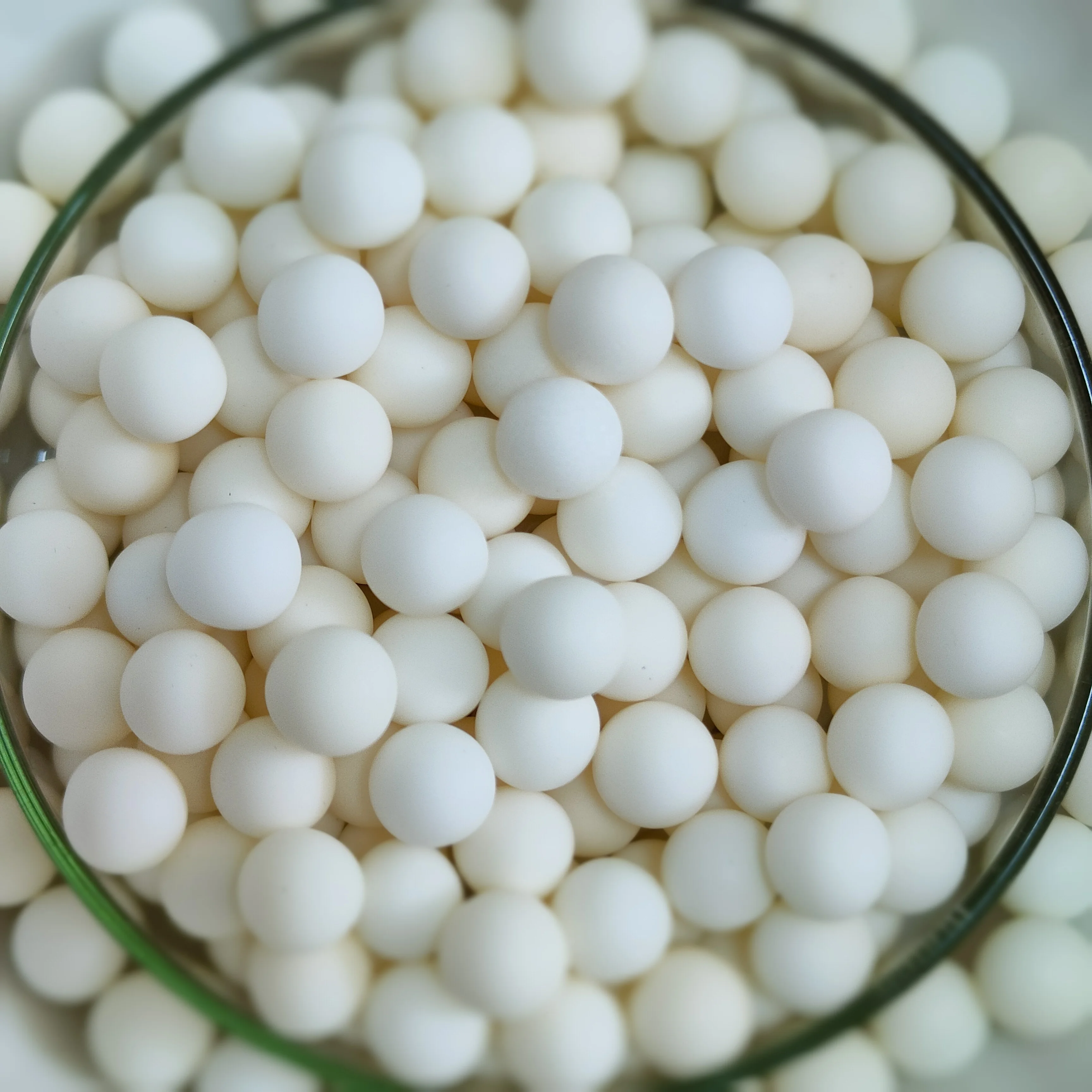 99% Aluminum Oxide Al2O3 ball for white color minerals manufacturing