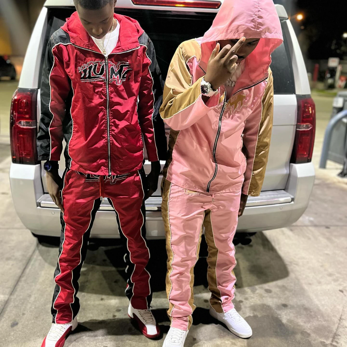 Custom color blocked sweatsuit embroidery 3m reflective jogger track suit zip up jacket windbreaker nylon tracksuit set men