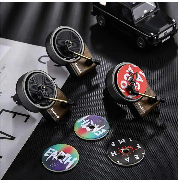 Car Vintage Record Player Aroma Air Conditioning Outlet Air Freshener Vintage Phonograph Creative Display Auto Spare Parts