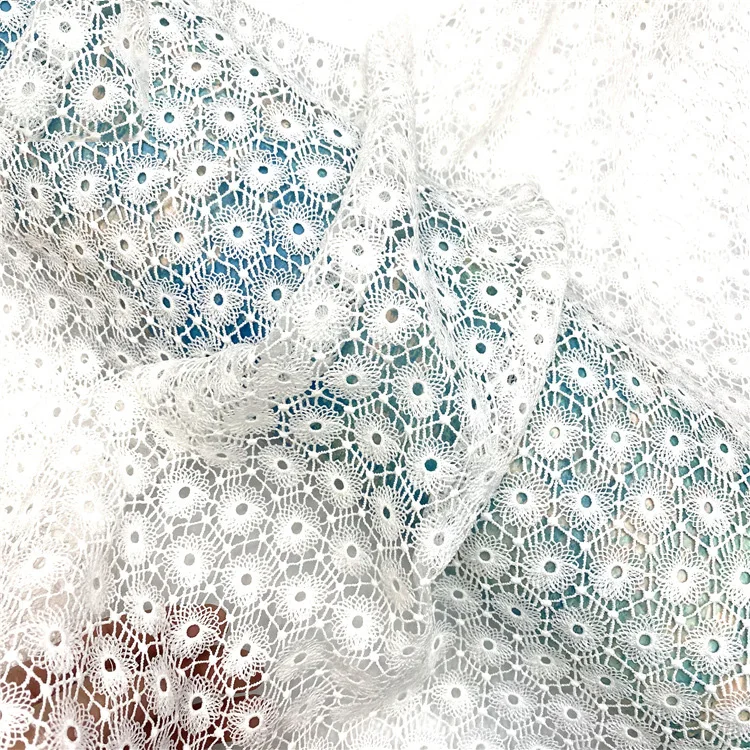 2025 Peruvian White Lace Guipure Embroidery Fabric Water Soluble Lace Dress Making Lace Fabric