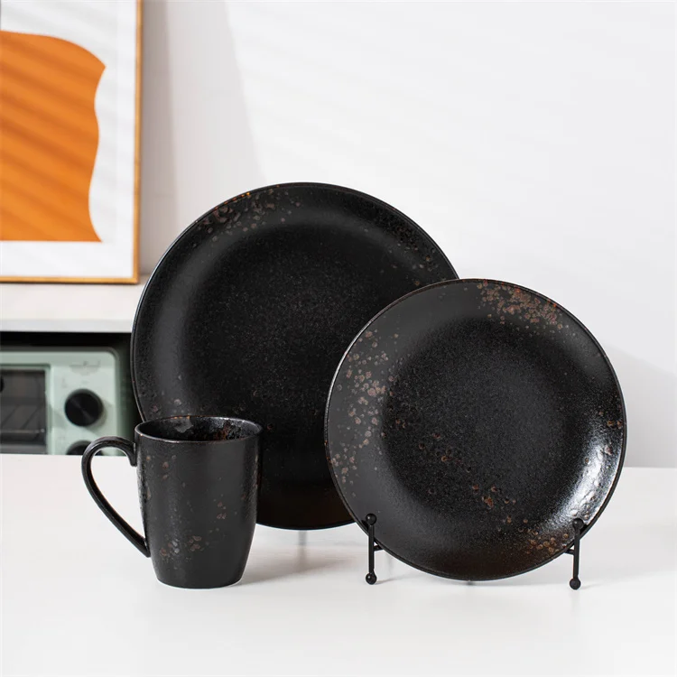 Retro Customized Logo Stoneware Restaurant Catering Round Steak Plates Black Ceramic Dinner Set for Hotel