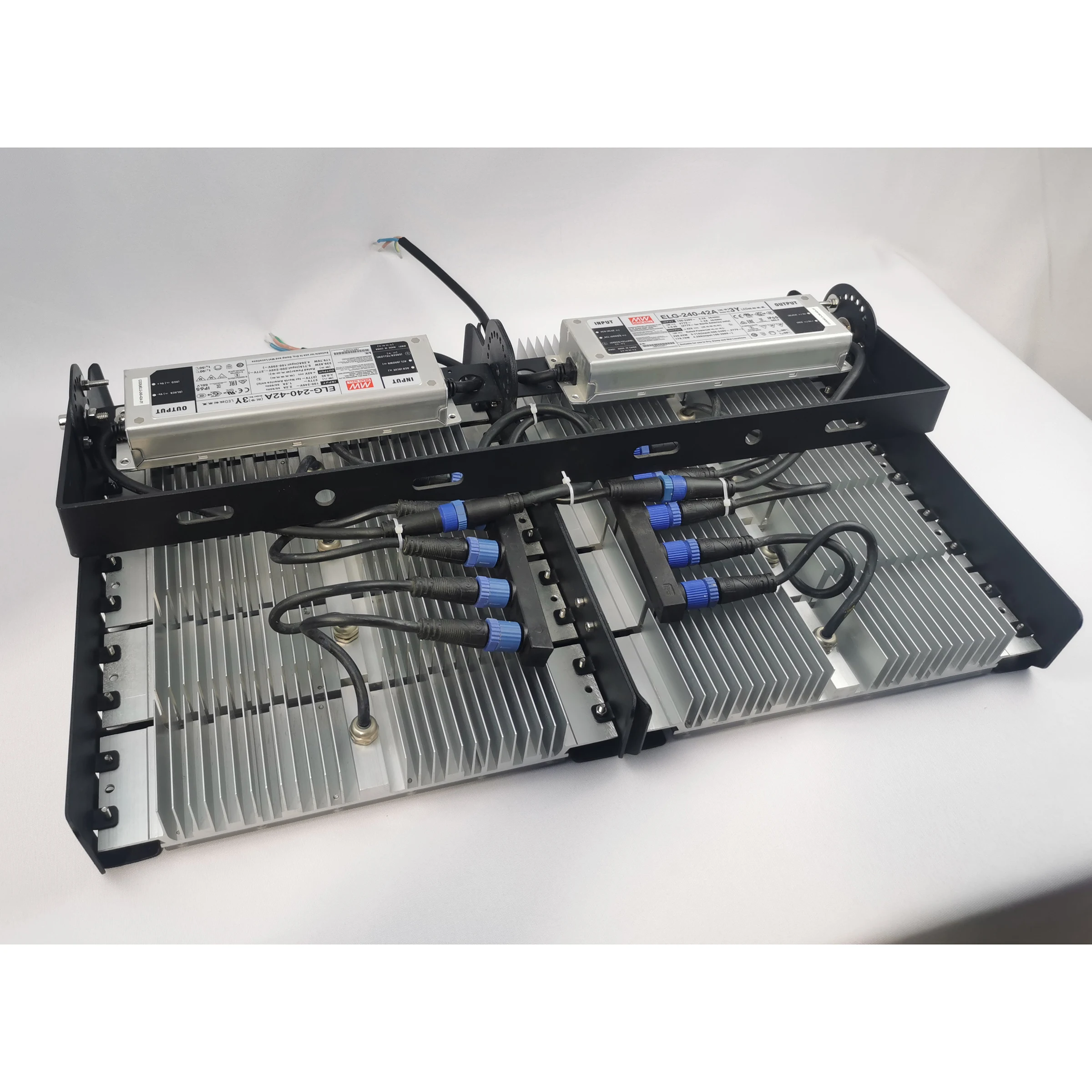 400W LED floodlighthigh power metal housing outdoor IP65 50w 100w 200W 300W 400W 500W modular luminaire led floodlight