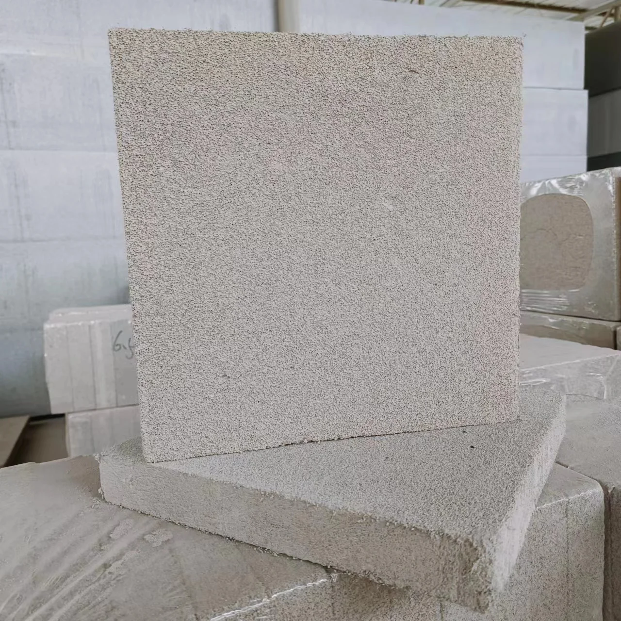 Fire retardant and flame retardant Wide application range Cement board