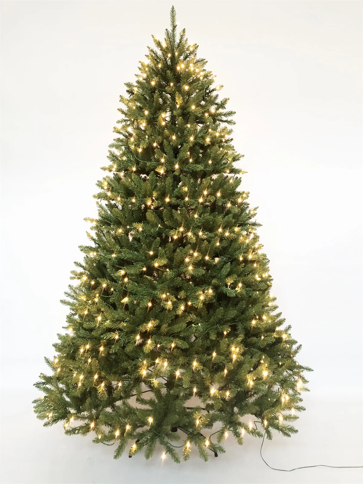 1.2m/1.5m/1.8m/2.1m/2.4/2.7m/3m PVC and PE mixed  Pre lit LED Artificial Christmas Tree Holiday decorations Christmas