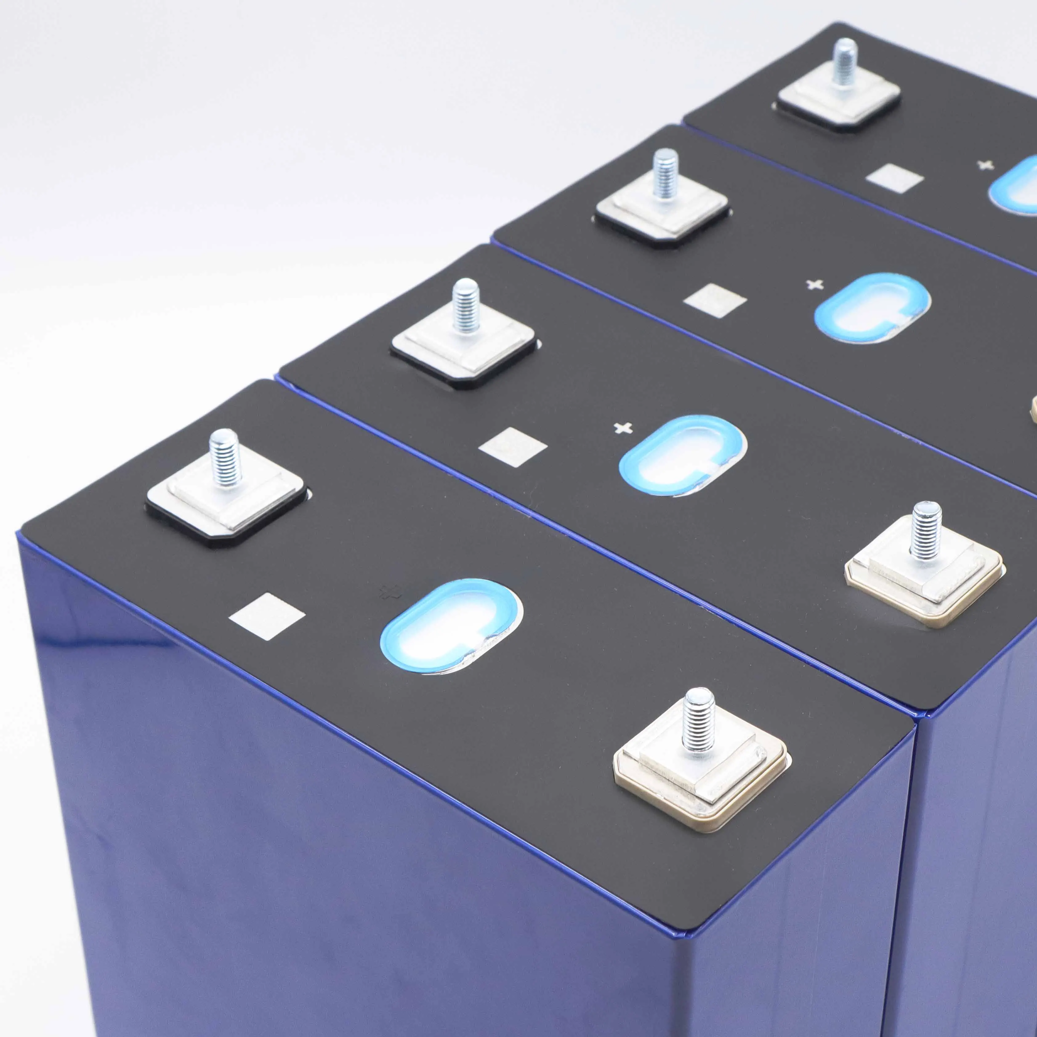 Deep cycle life prismatic 3.2v 280ah bms lifepo4 prismatic cells