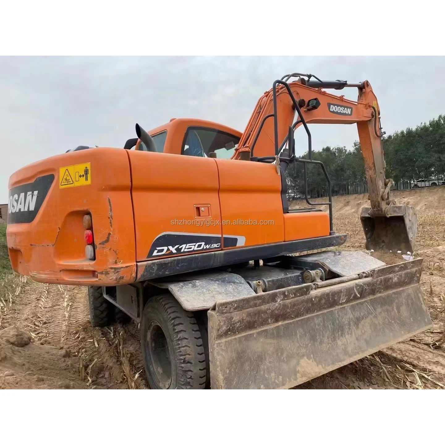 Используемый современный DX150W-9C экскаватор Doosan для сельского хозяйства