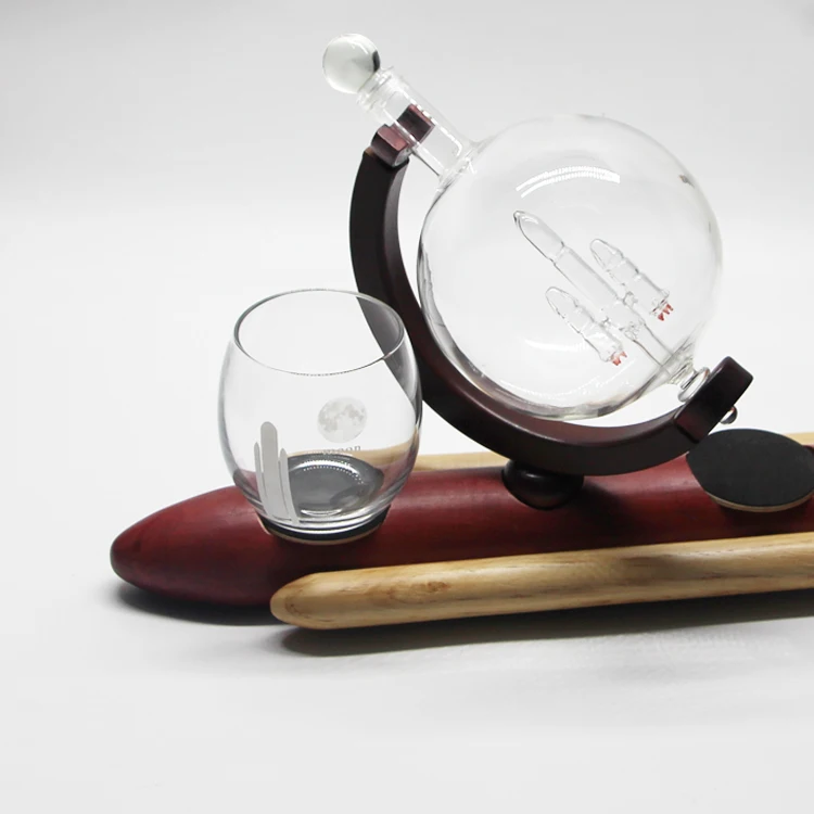 Factory Wholesale 1000ml Lead Free glass decanter Liquor Whiskey wine bottle