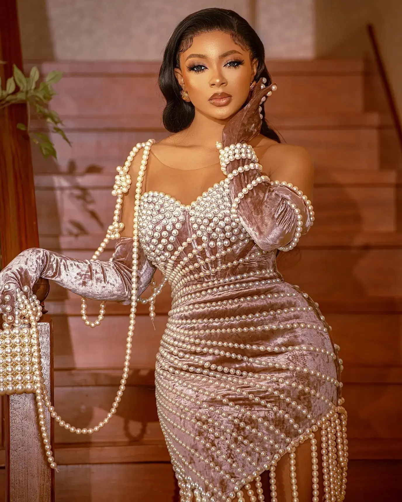 2022 Casual Velvet Crystal Diamond Sleeveless Dress Sexy Party Rhinestone Short Mini Bodycon Nightclub Dresses For Women