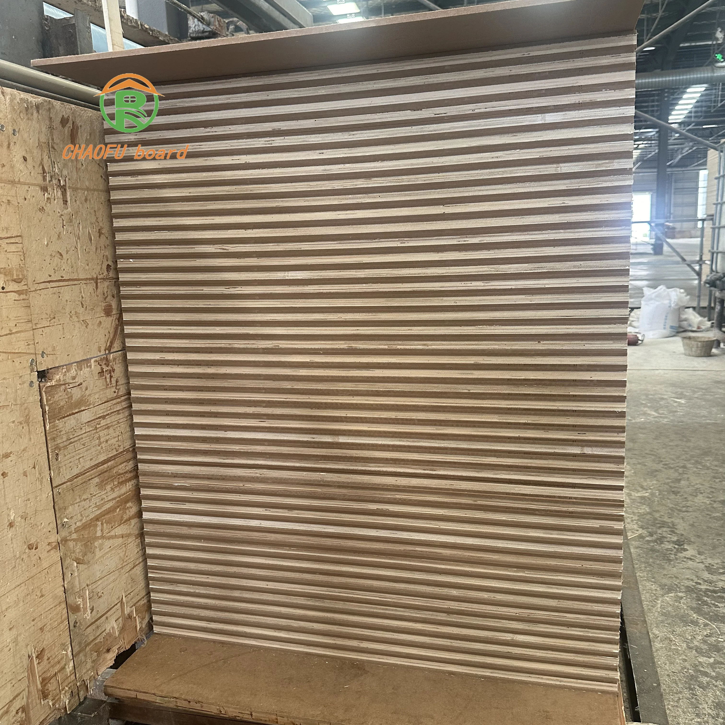 24mm LVS LBS LVL MDF plywood  poplar pine wood eucalyptus wood pine wood F4S plywood thickness customization