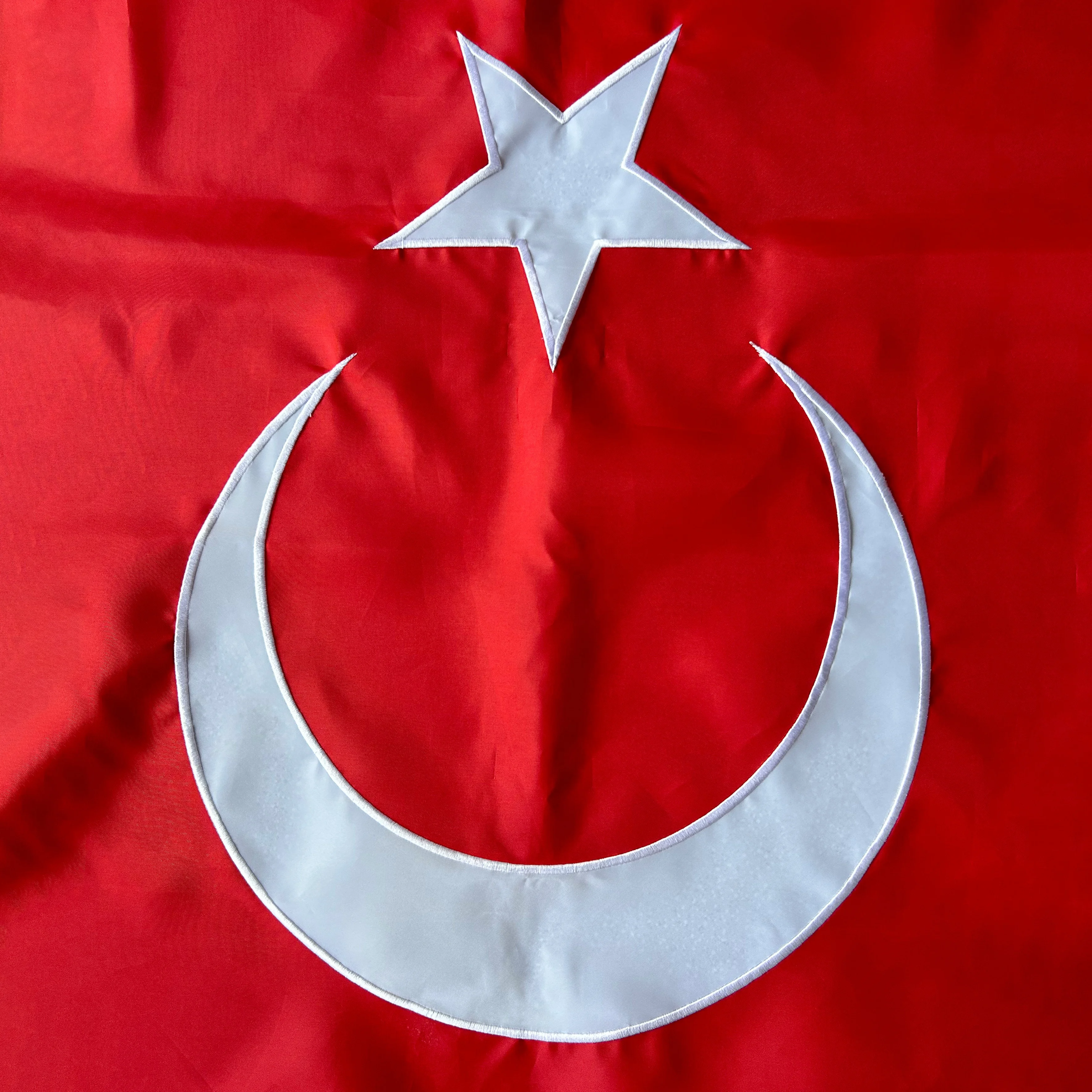 2024 New High Quality Custom Hanging Turkiye Embroidered Custom Wall Flag With Wall Flag For Advertising