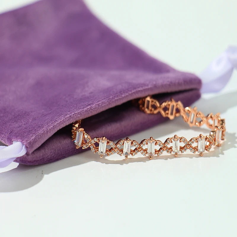 FSD Best Selling High Quality custom color size velvet pouch bag package For Protect Jewelry ring pendant bangle with ribbon