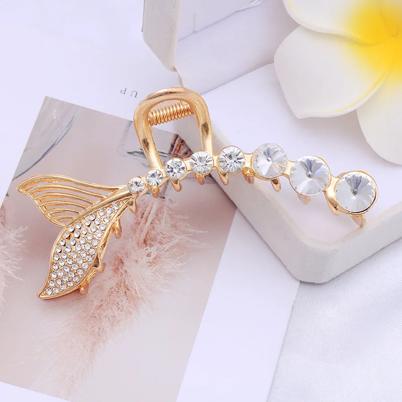 Wholesale Hair Accessories Fashion Rhinestones Hair Claw Pearl Large Metal Fishtail Hair Clips For Women