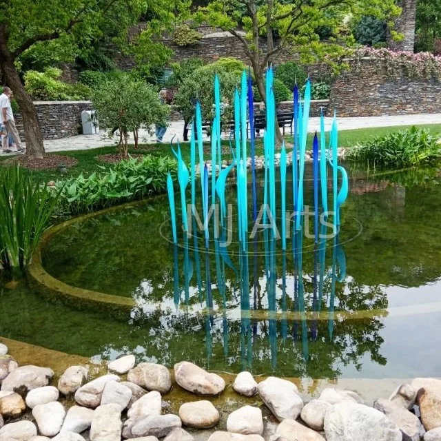 Modern creative park garden decoration creek pool decoration blue color murano glass sculpture fountain art decor glass