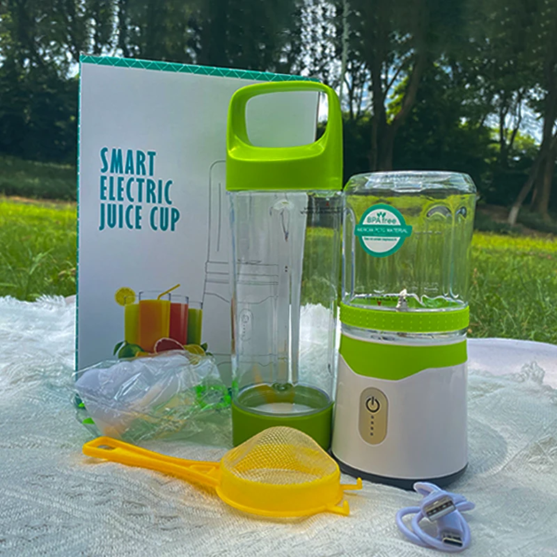 Portable Juicing Cup Mini Juicer Portable Upgrade 6 Blades Juicer USB Household Fruit and Vegetable Portable Blender juicer