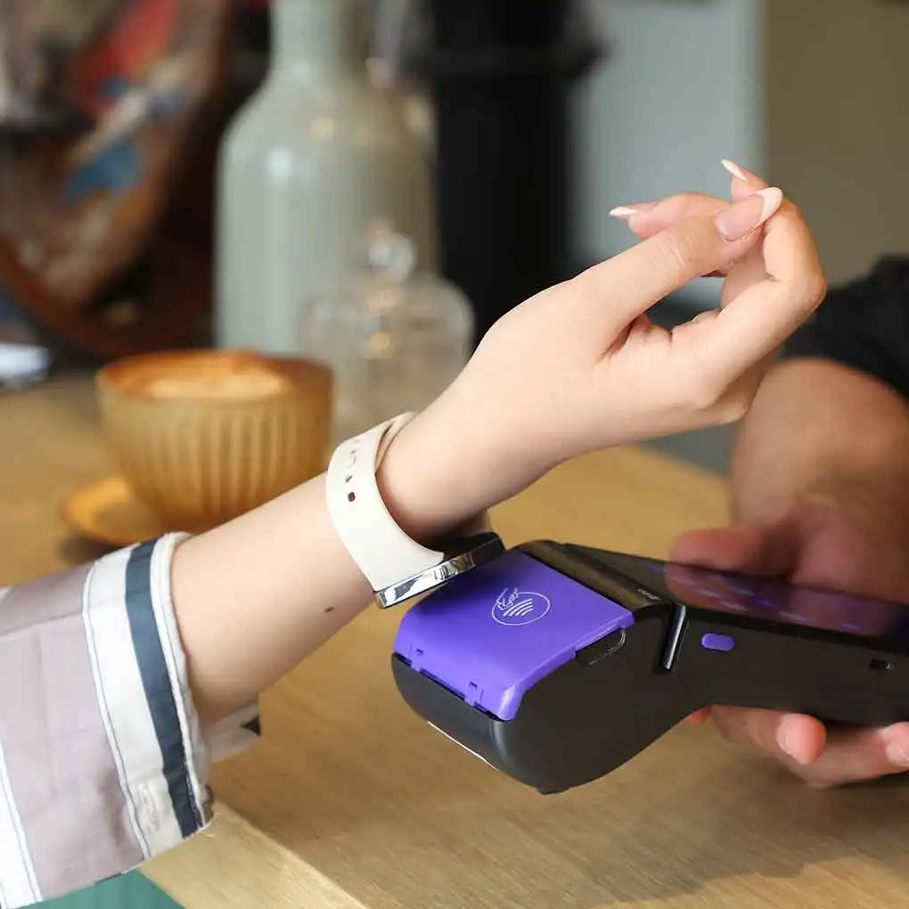 Android 10 Mobile Wireless Credit Card Machine Payment Terminal Prices Handheld POS Devices