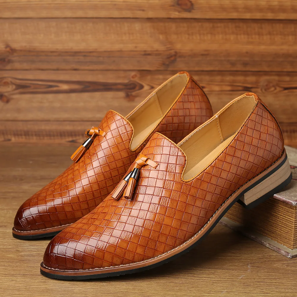 High Quality Wholesale PU Leather Slip-on Loafers Pure Color Italian Oxfords Brown Dress Shoes for Men