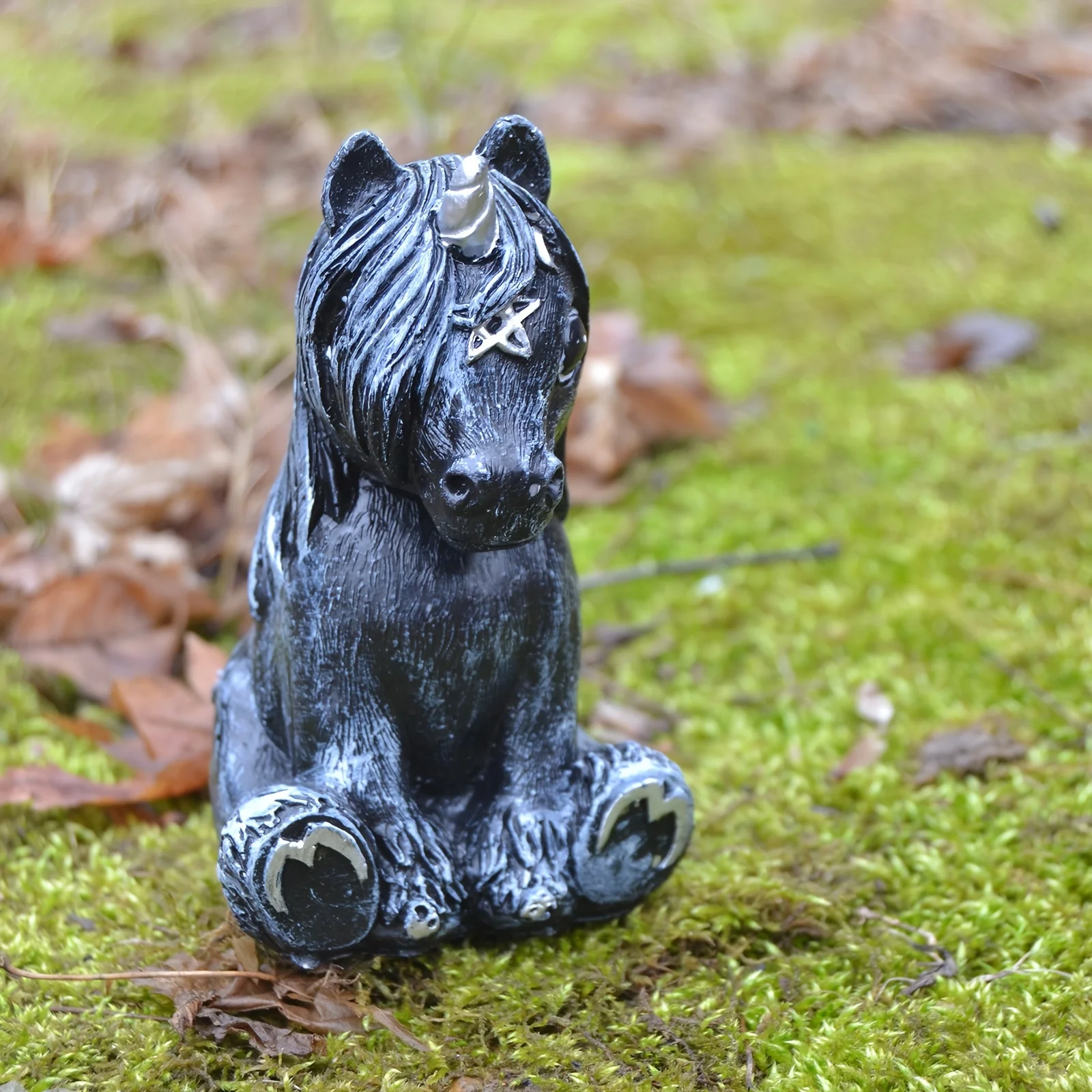 Fengzhi Factory Modern Mysterious Unicorn Courtyard Interior Tabletop Statue Decoration Resin Crafts Sculpture