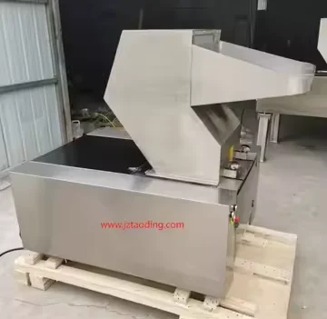 Chicken crusher shredder animal bone grinder machine