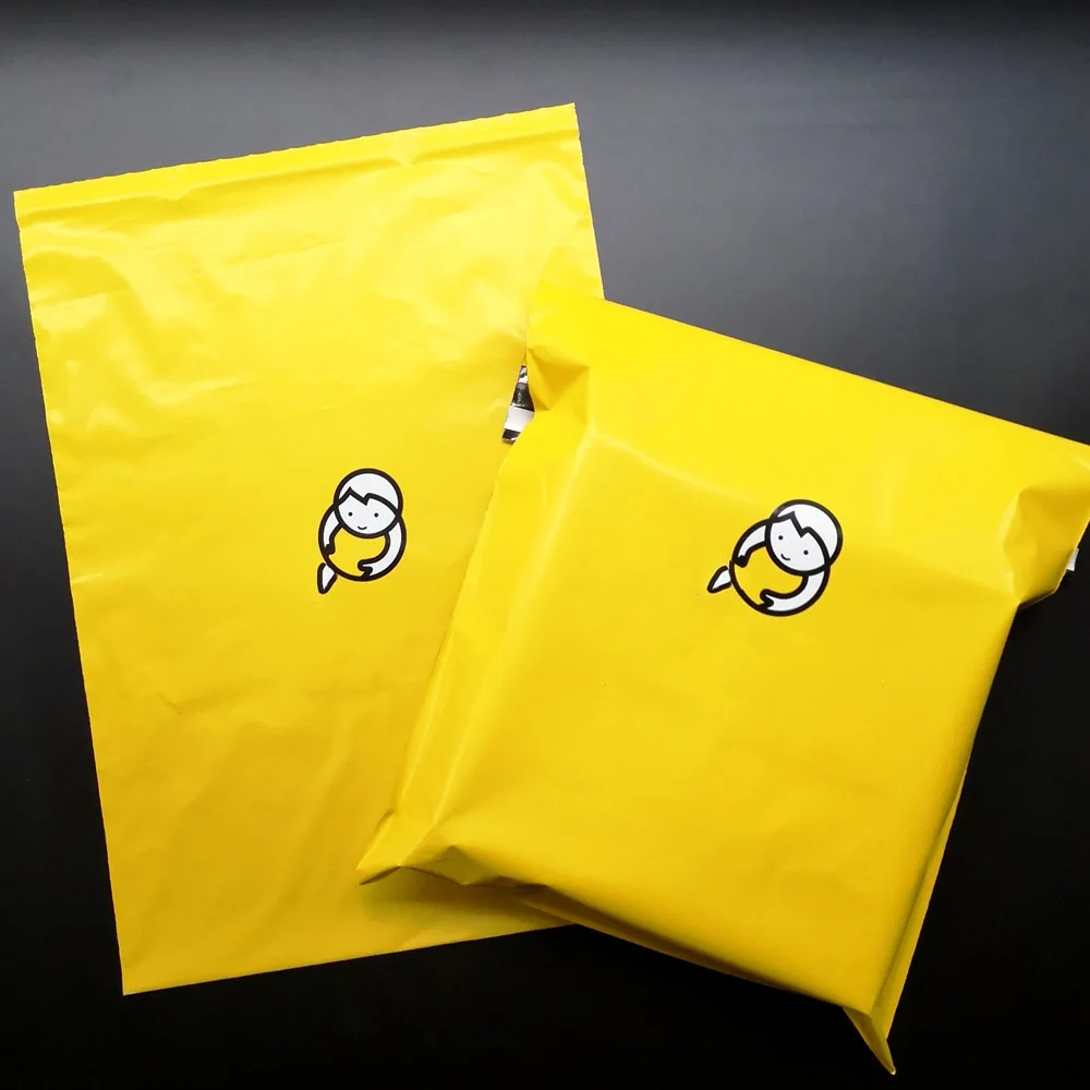 Adhesive Tear Resistant Mailing Bags for Clothing Custom Yellow Plastic Courier Eco-friendly Shipping Packaging Clothing Bag