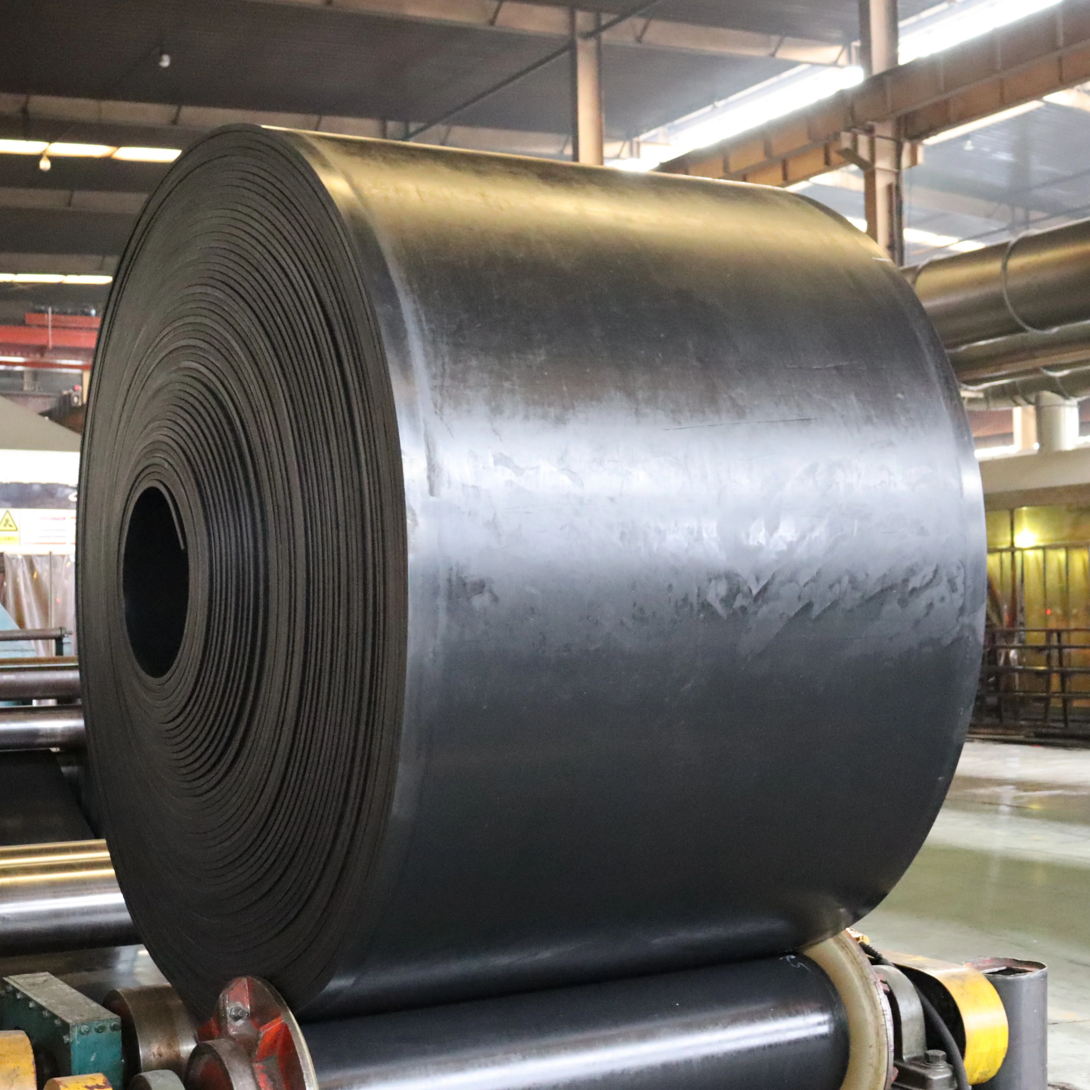 Factory Price High Quality Impact Resistant Steel Cord Conveyor Belt For Mining Industry