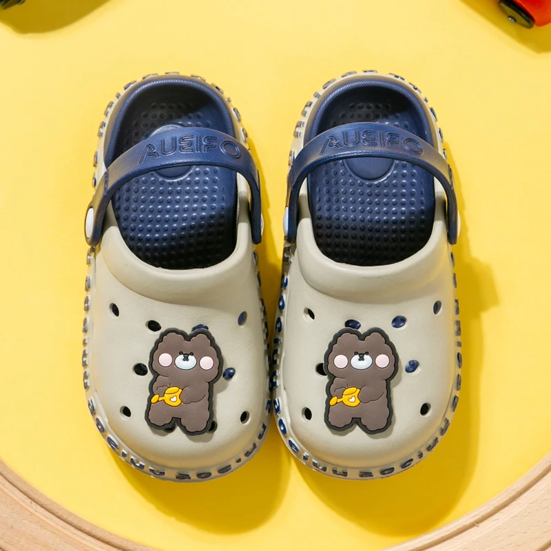 Boys and Girls cartoon sandals EVA jelly beach leisure slide slippers children hole shoes