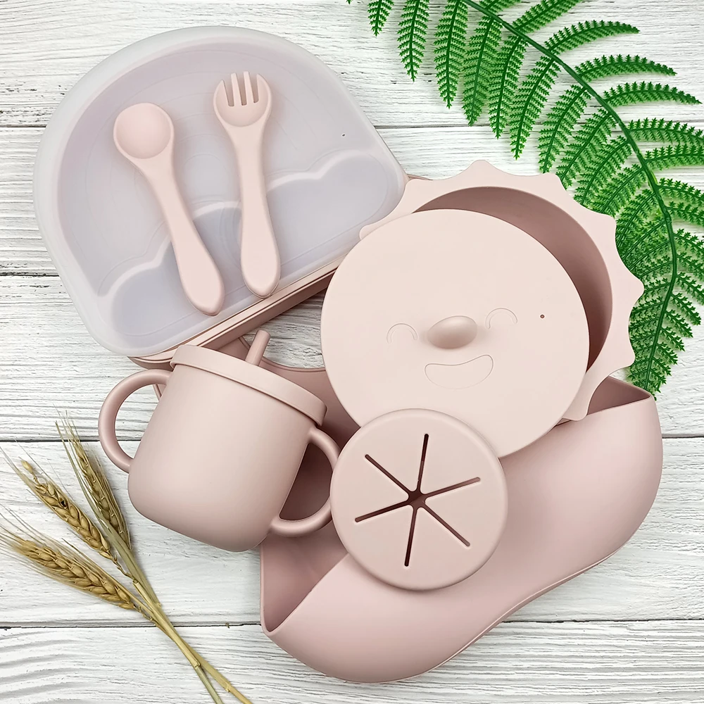 Bebe Silicone Tableware Baby Feeding Set Custom Logo Plato BPA Free Microwave Dishwasher Safe Bowl With Sippy Cup And Babero
