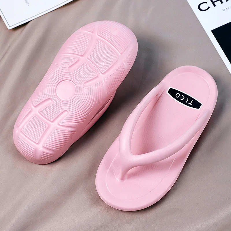 Women EVA slippers  outdoor beach shoes Flip flops summer soft sweet slippers