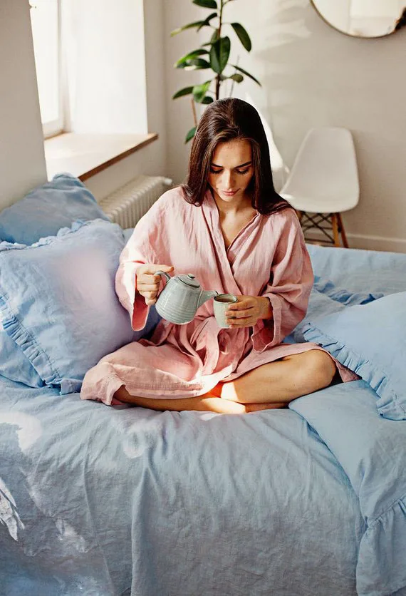 luxury low moq new product 100% pure belgium french flax linen hemp blue ruffle bedding sets four-piece set