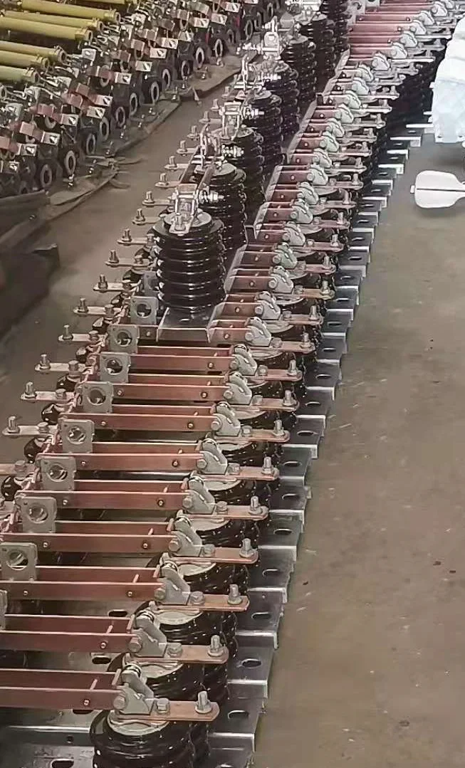 15KV 600A outdoor high voltage disconnect switch,disconnector,disconnecting switch