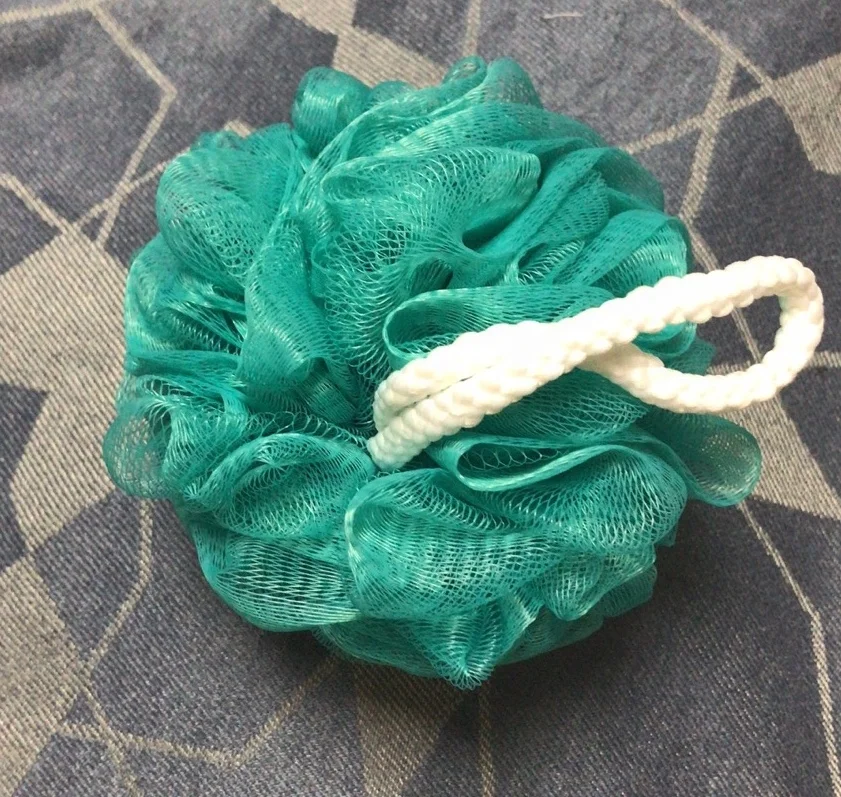 
High-Quality Mesh Pouf Body Bath Sponge Ball 