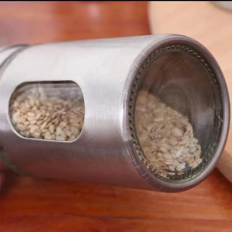 Kitchen Tools Round 70 ml Stainless Steel Herb Bottle BBQ Spice Containers 70ml Pepper Salt Shaker