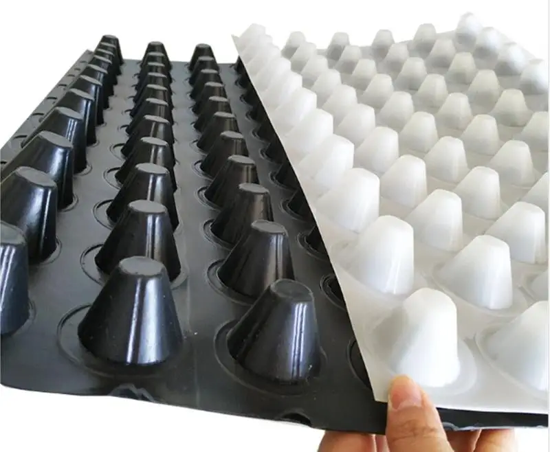 Ландшафтная инженерия дренажным борту недр HDPE ПВХ перфорированные дренажные водонепроницаемыми панелями