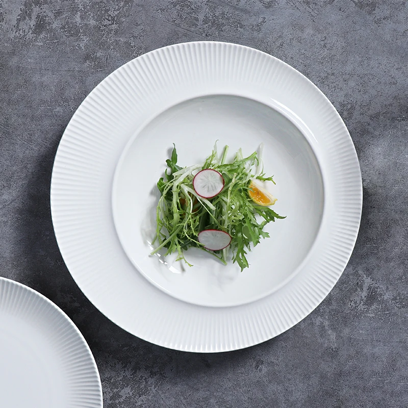 Restaurant Five Star Hotel Ceramic Dishes Plates Set Wholesale New Bone Dinner Plates Set Bone China Dinnerware Sets