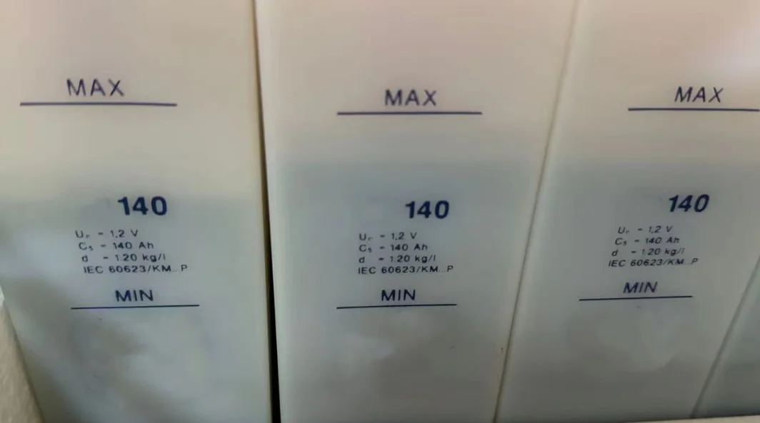 IEC60623 Nickel cadmium battery KPM140Ah  GNZ140Ah  series for traction,railway,UPS using