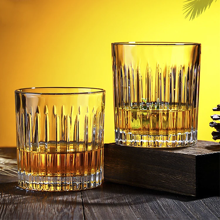 wholesale glass whiskey cup colorful shot glass cup drinking glasses gift set whisky glass glassware cup round for event