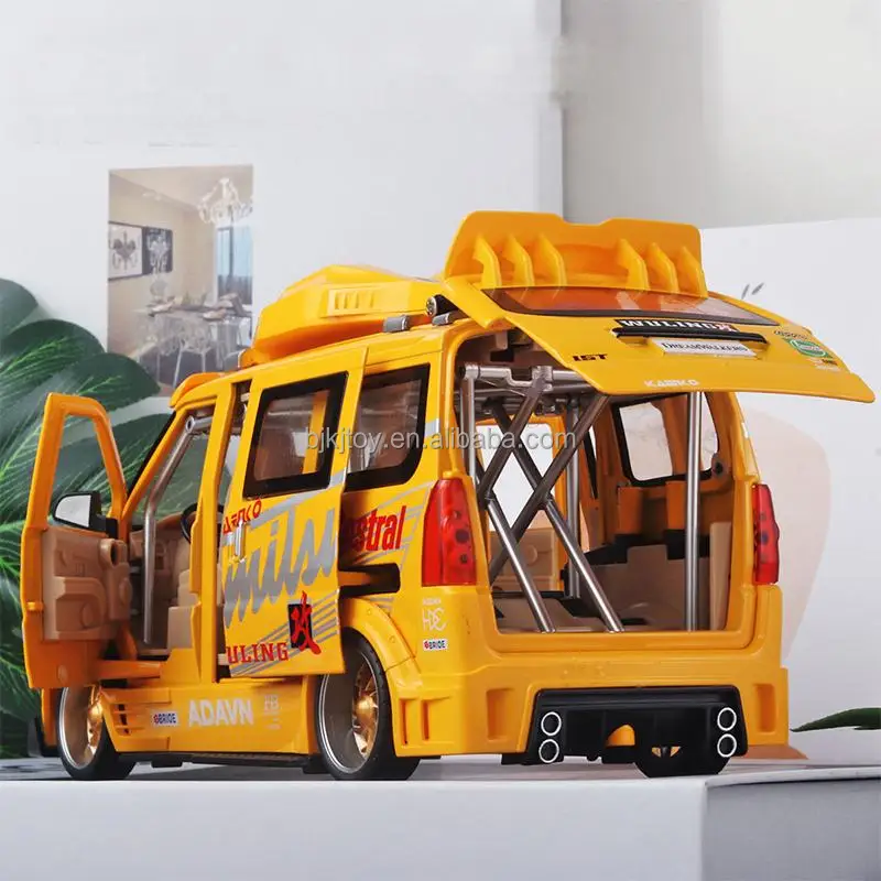 Pull Back Diecast Model Car 1/24 Modified Van Jdm Track Mini Car Model Simulation Cars Toys Model