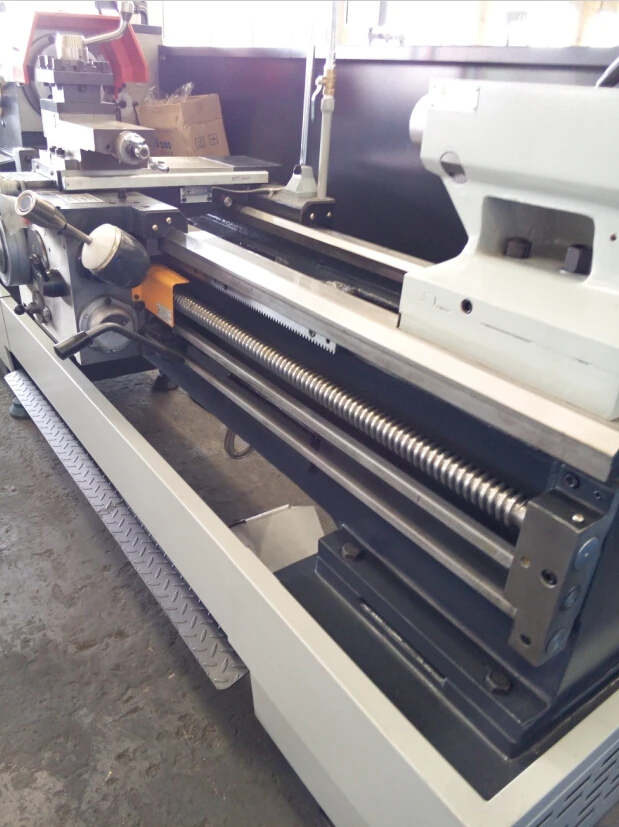 manual lathe CS6266Cx2000 big spindle bore 105mm China lathe machine with CE standard