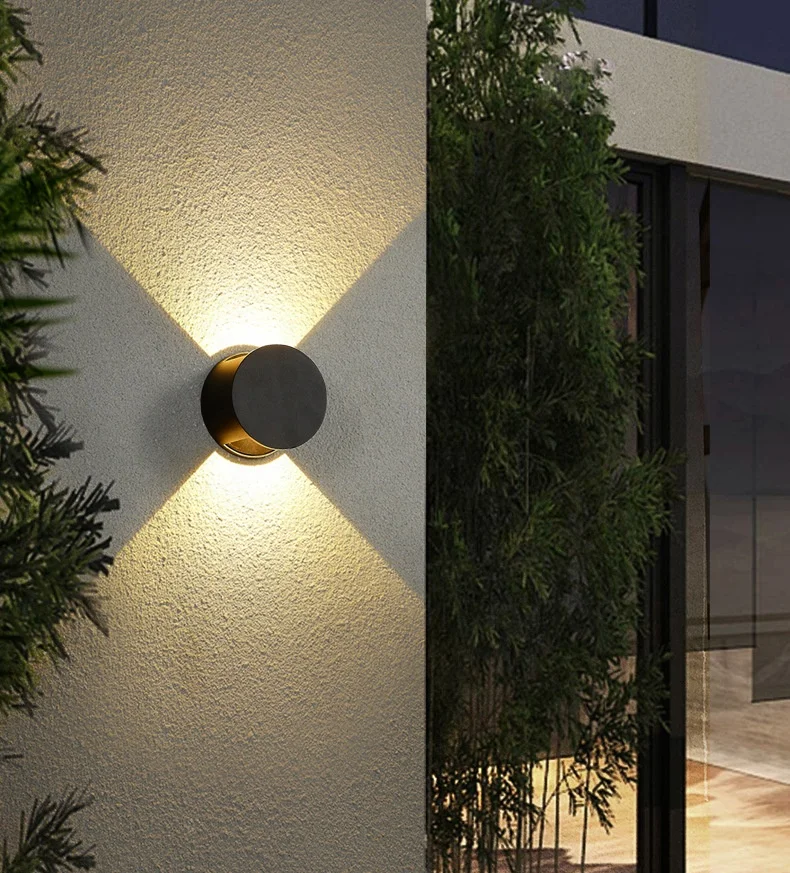 2022 New Round Shape 6Watt 10Watt  3000K Black White Aluminum Waterproof Modern ip65 Outdoor LED Wall Lamps