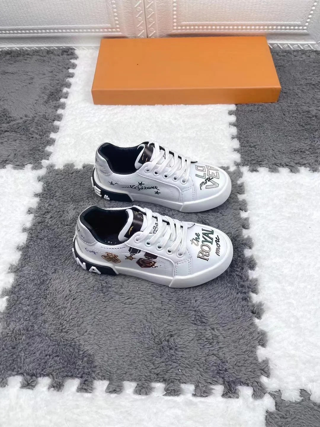 2022 new white kids shoes girls high-end boys