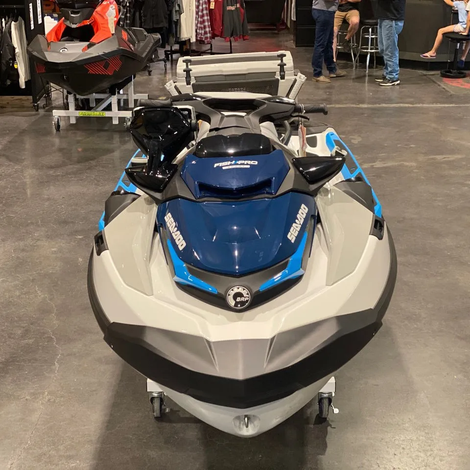 New 2023 Polyethylene Jet Ski Mini Shallow Water Motor Jetski Powered Boat for Sale