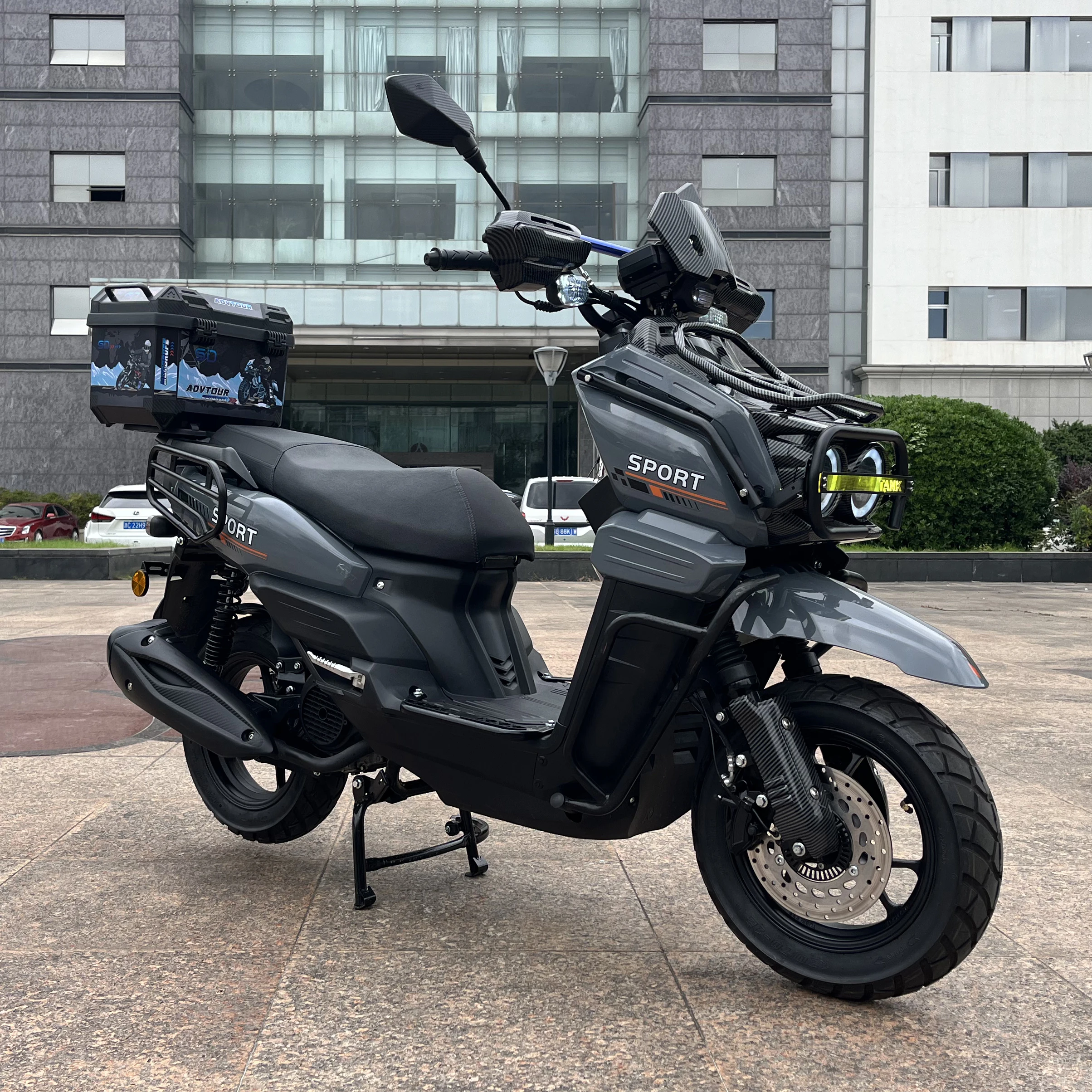 Max Speed 95km/h OTTC 50cc Scooter with 150cc Air Cooling Engine with Disc & Drum Brakes Delivery Box