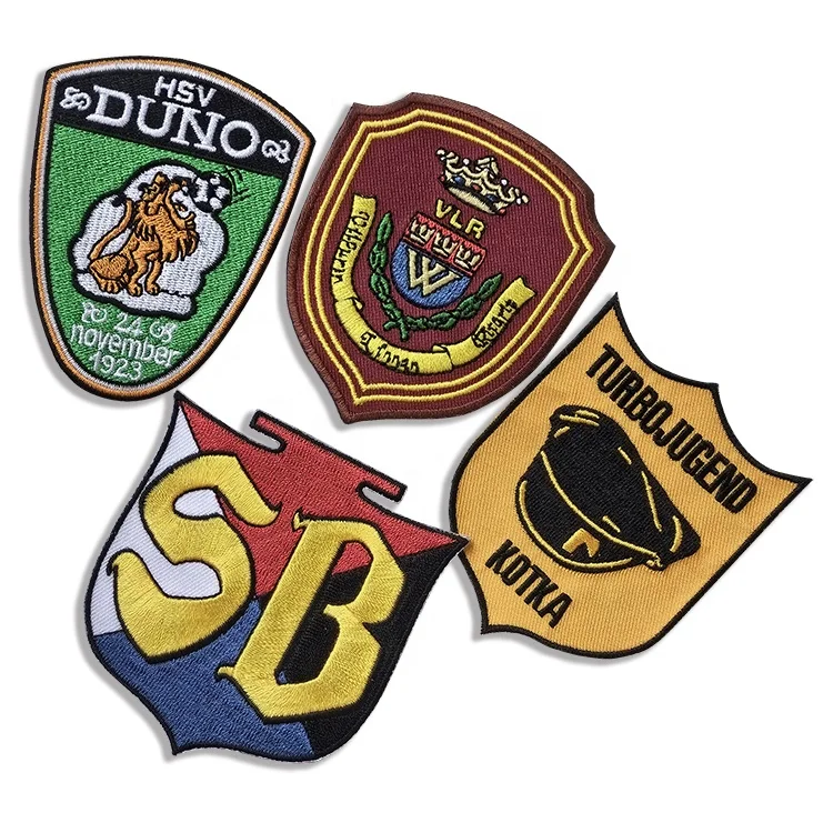 Unique Design Customized Tajima Appliques Mini Cartoon Smile Face Daisy Logo 100% Embroidery Patches for Bandanas