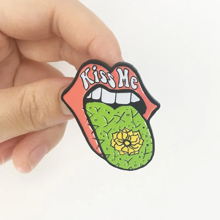 OMG wholesale custom personal cartoon SpongeBob design soft enamel pins with epoxy