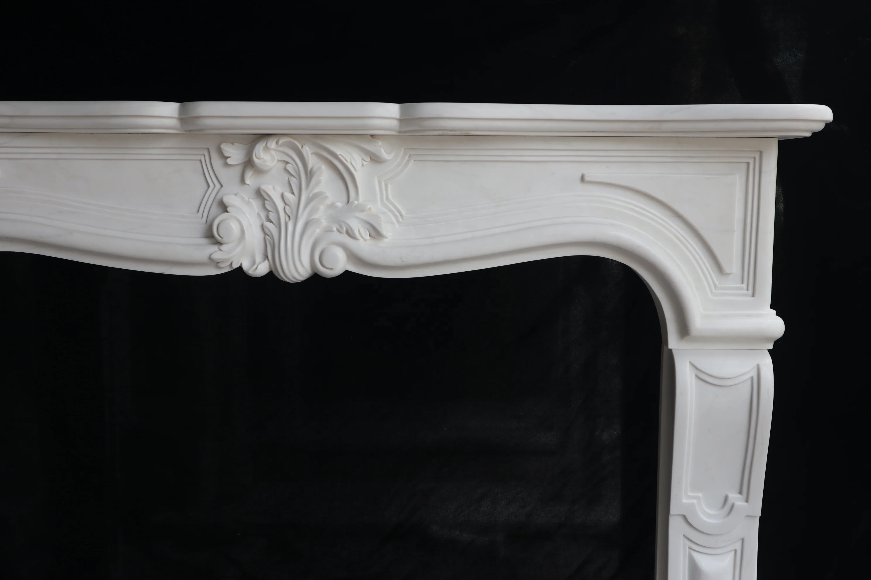 New Customization Unique design Hand carved exquisite super white marble freestanding fireplace