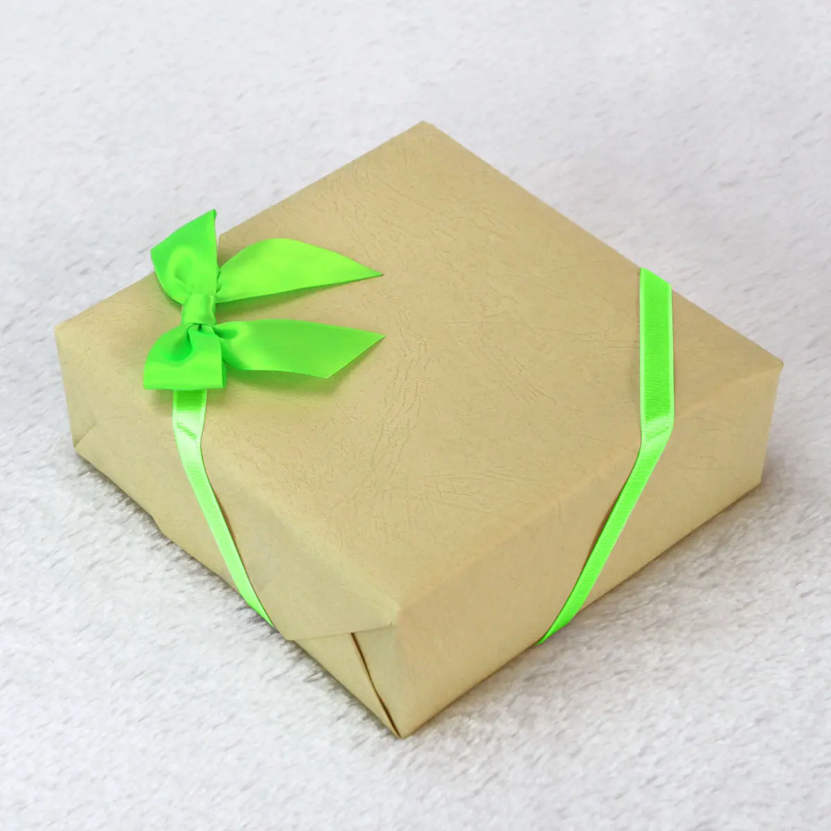 Flat pre-tied ribbon elastic bow,satin stretch loop